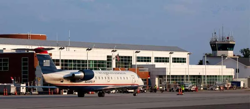 Charlottesville–Albemarle Airport (CHO) 