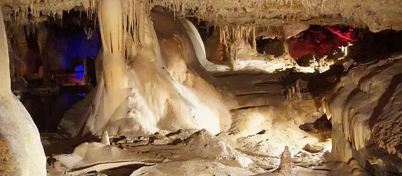 Hang Inner Space Cavern: