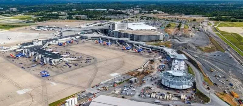 Nashville International Airport (BNA / Berry Field)