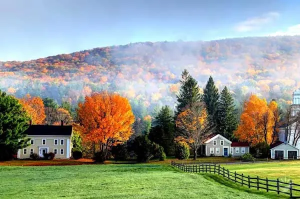 New England mùa thu vàng - vé máy bay đi Mỹ tháng 9