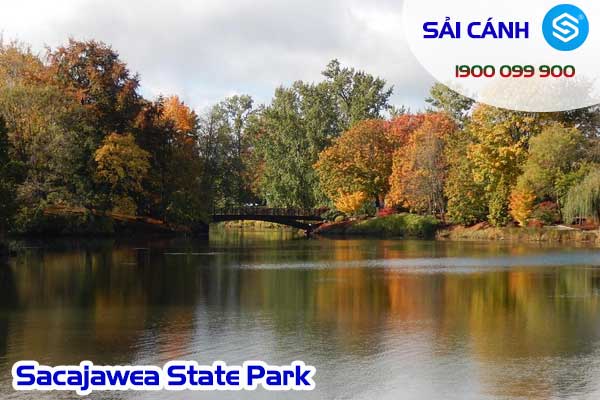 Công viên tiểu bang Sacajawea (Sacajawea State Park)