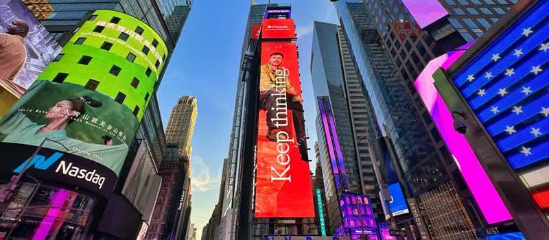 Quảng Trường thời đại