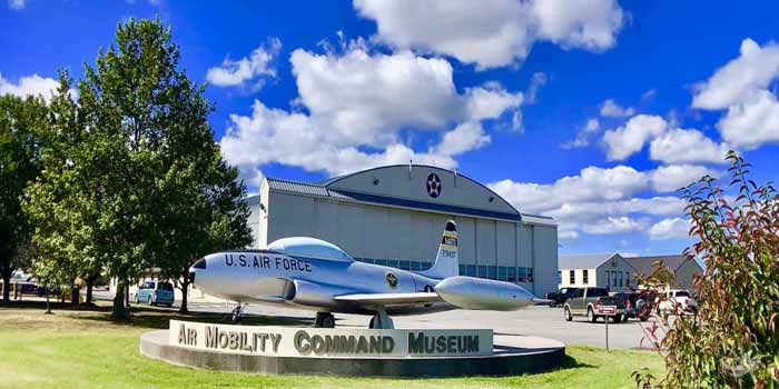 Bảo tàng Không quân Di động (Air Mobility Command Museum)
