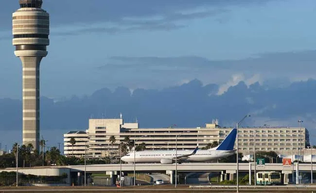Sân bay Quốc tế Orlando (MCO)