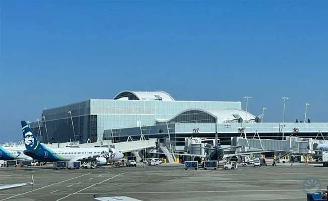 Sân bay Quốc tế Seattle-Tacoma (SEA)