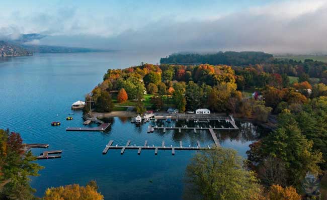 Hồ Champlain (Lake Champlain)